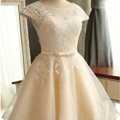 Beautifull A-line Lace Cocktail Dress For Prom..