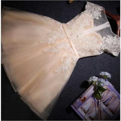 Beautifull A-line Lace Cocktail Dress For Prom..
