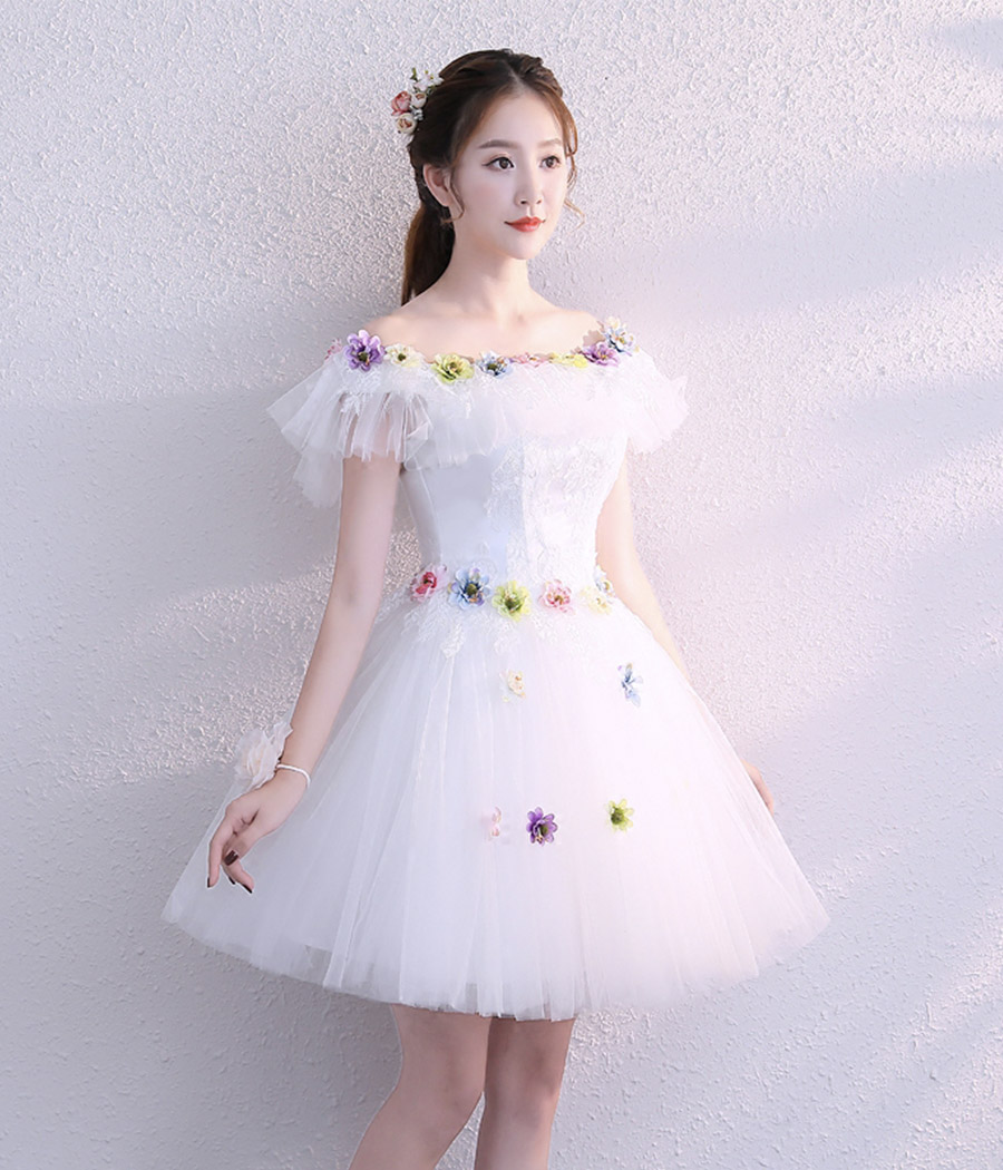 White Lace Short Prom Dress Homecoming Dress, image size:900x1050