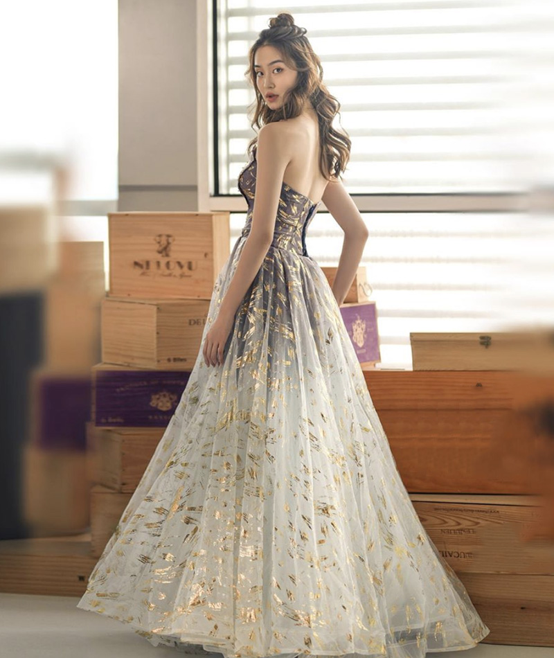 Elegant A-Line Strapless Tulle Long Prom Dress CC348