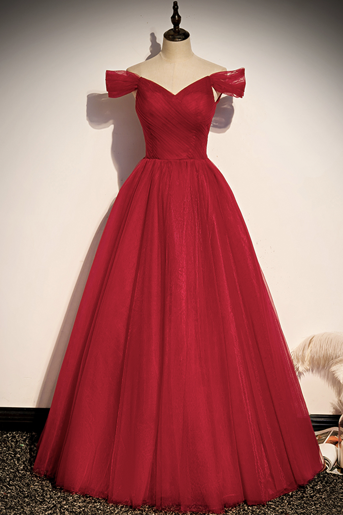 Red V Neck Tulle Long Prom Dress A Line Evening Dress