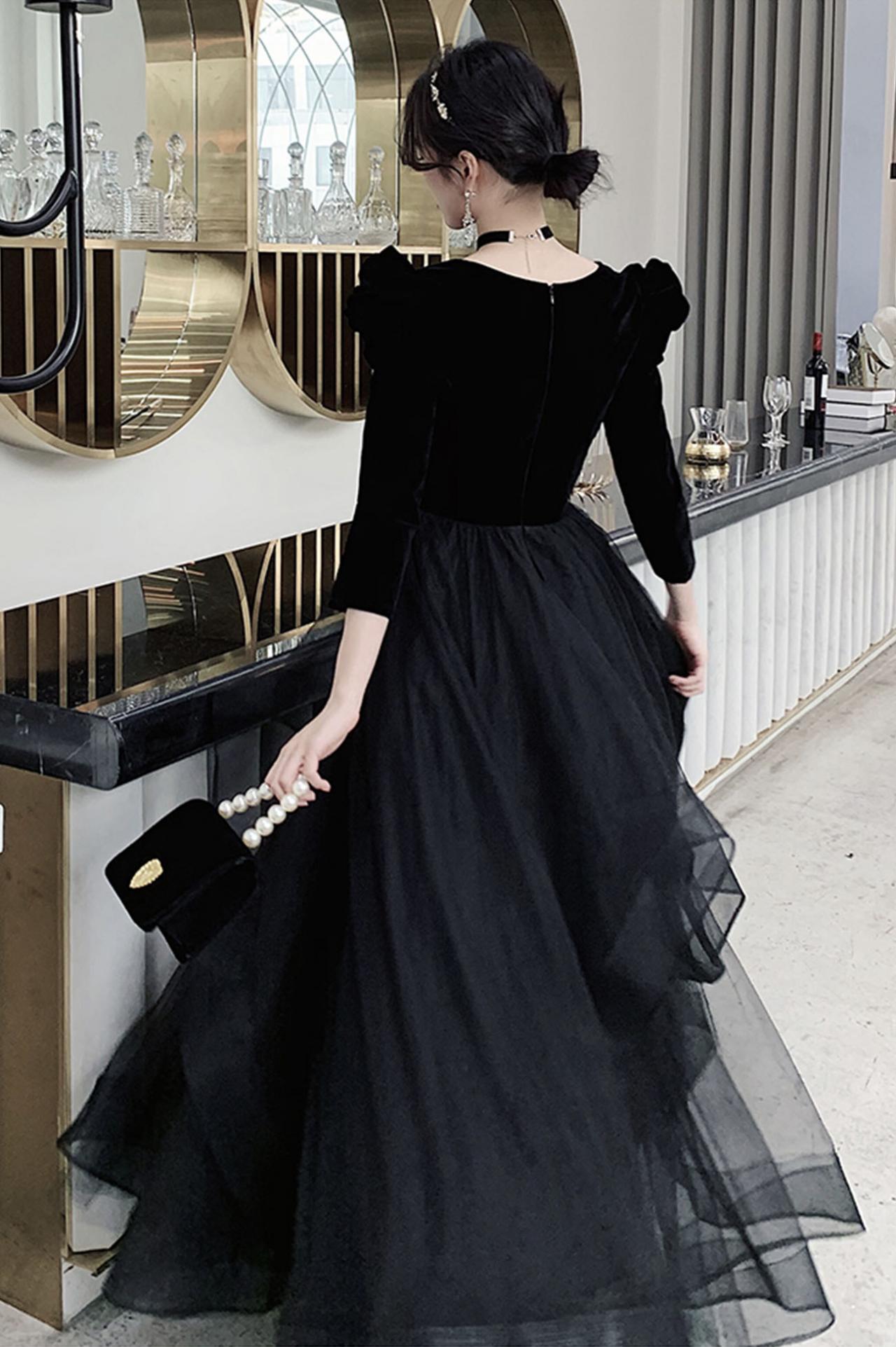 Trendy Black Long Sleeve V-neck Ball Gown Prom Gown JTE919 main image 1