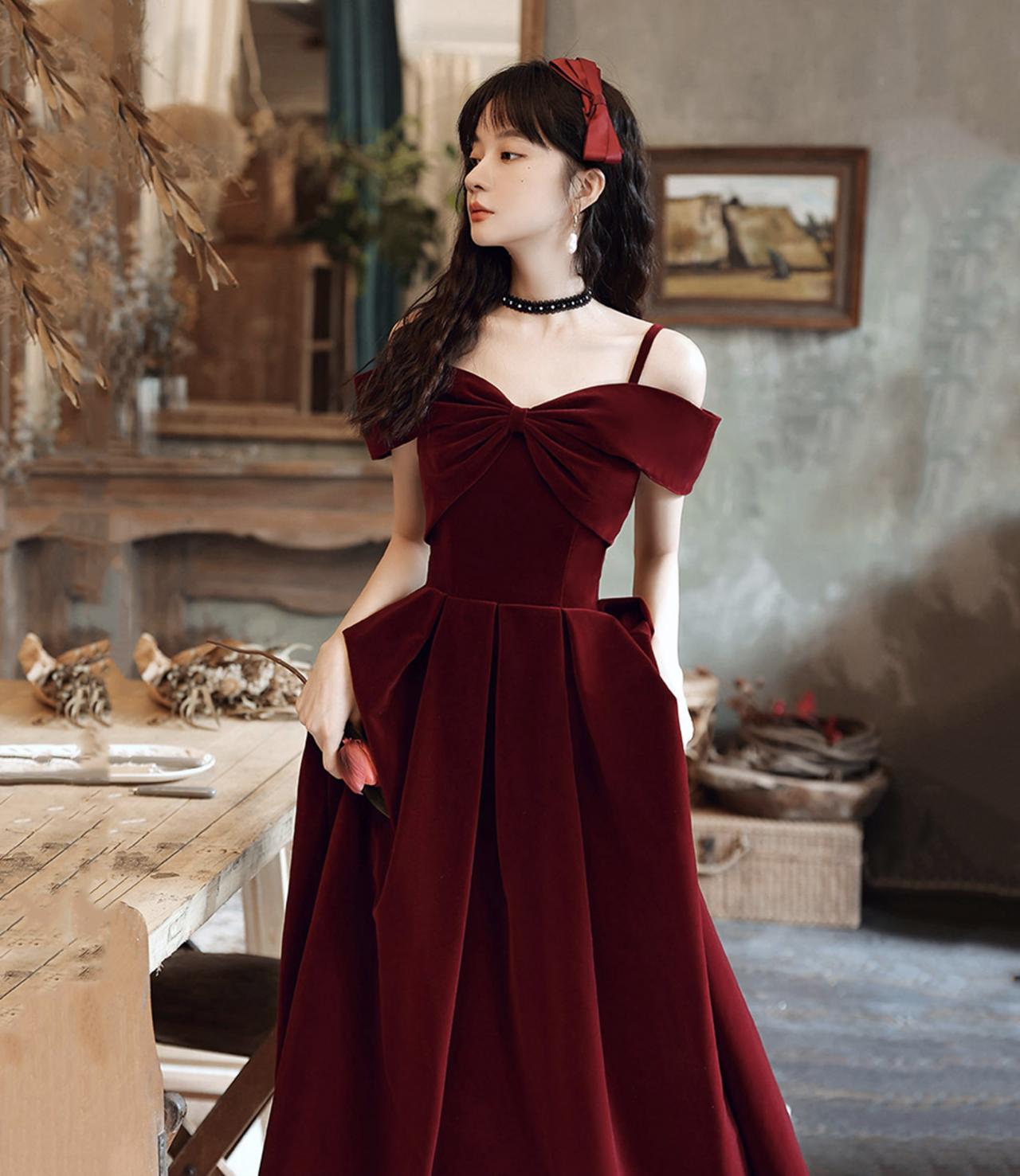 Burgundy Velvet Short Prom Dress Homecoming Dress on Luulla
