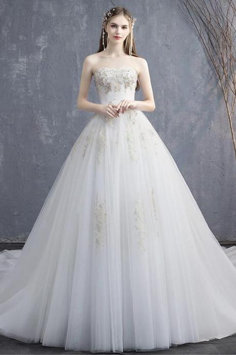 White Sweetheart Neck Lace Long Ball Gown Dress