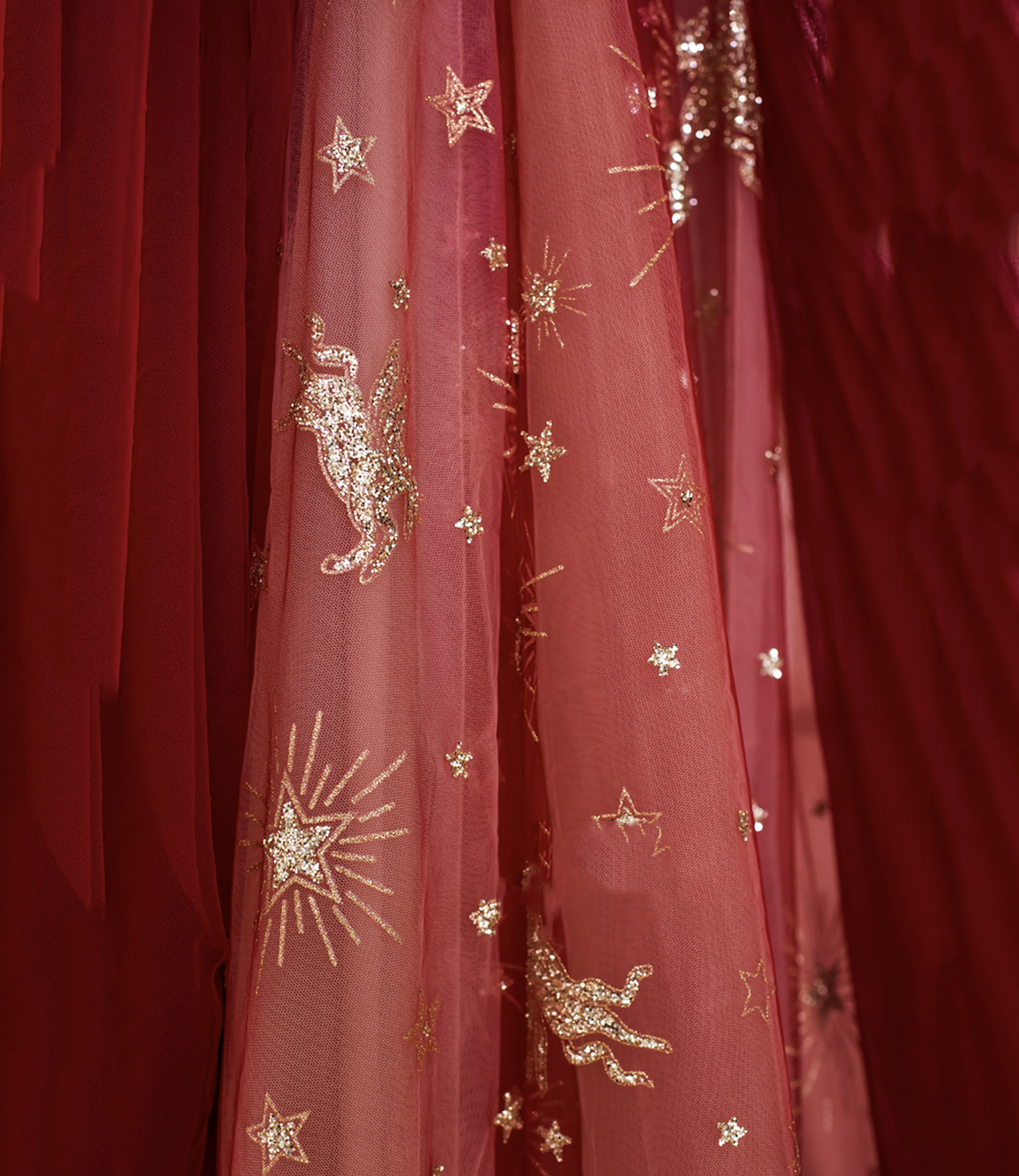 Tulle long dress in Red
